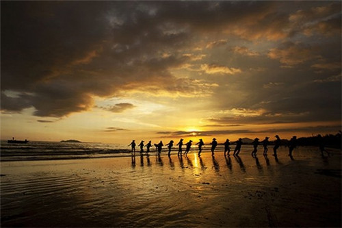 儿童毛衣生产基地在哪里，儿童毛衣加盟费多少