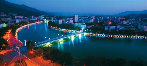 冰城串吧加盟店的利润如何